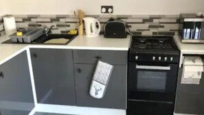 Apartment, eigenes Bad (Peak Mews) | Eigene Küche
