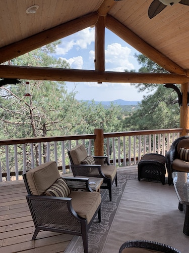 Spa style log cabin retreat on Sandia Mountain