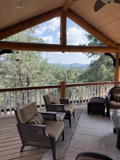 Spa style log cabin retreat on Sandia Mountain