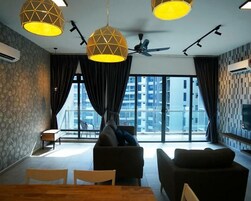 Family Apartment | Ruang tamu | TV LCD 