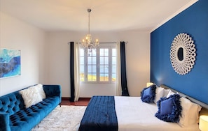 4 bedrooms, iron/ironing board, free WiFi, bed sheets - Casa Eleanor by LovelyStay (Estreito da Calheta)