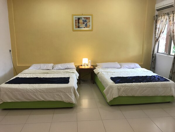 Family Room, 1 Bedroom | 1 bedroom, iron/ironing board - Bukit Bentong Homestay (Bentong)