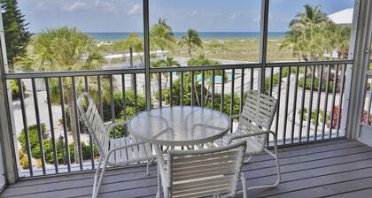 Just steps to 2 miles of private beach! Relaxing family villa. C2624C