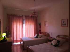 2 camere, ferro/asse da stiro, Wi-Fi, lenzuola
