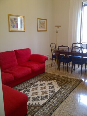 تلفزيون، كُتُب