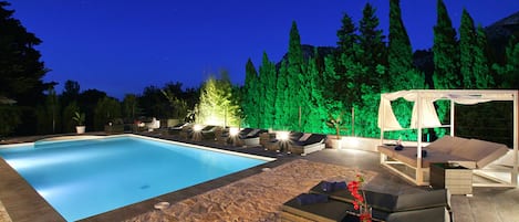 Udendørs pool, liggestole