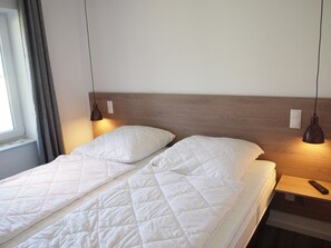 3 bedrooms, travel cot, free WiFi