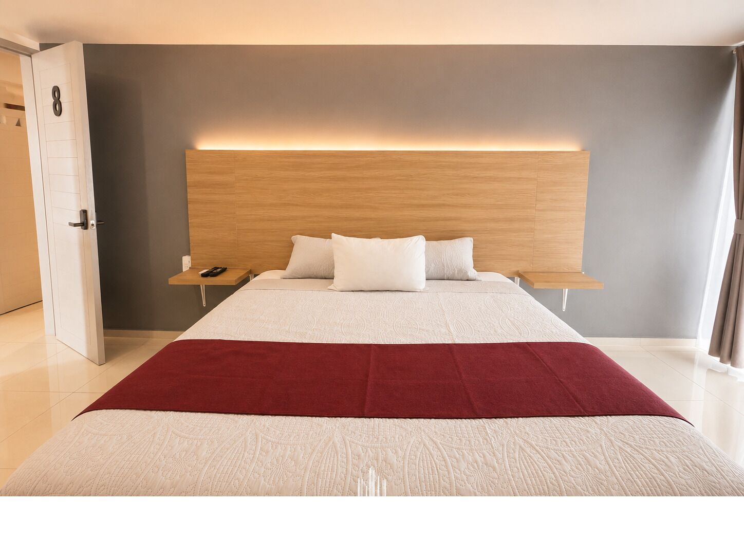 Suite | Interior