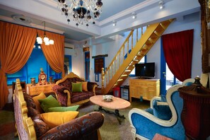 Flat-screen TV - Chikan West Homestay (Tainan)