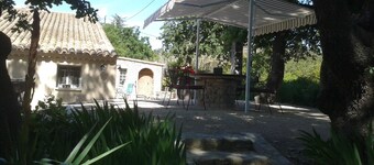 Le Chinaillon, holiday appartment in Saumane de Vaucluse, near facilities