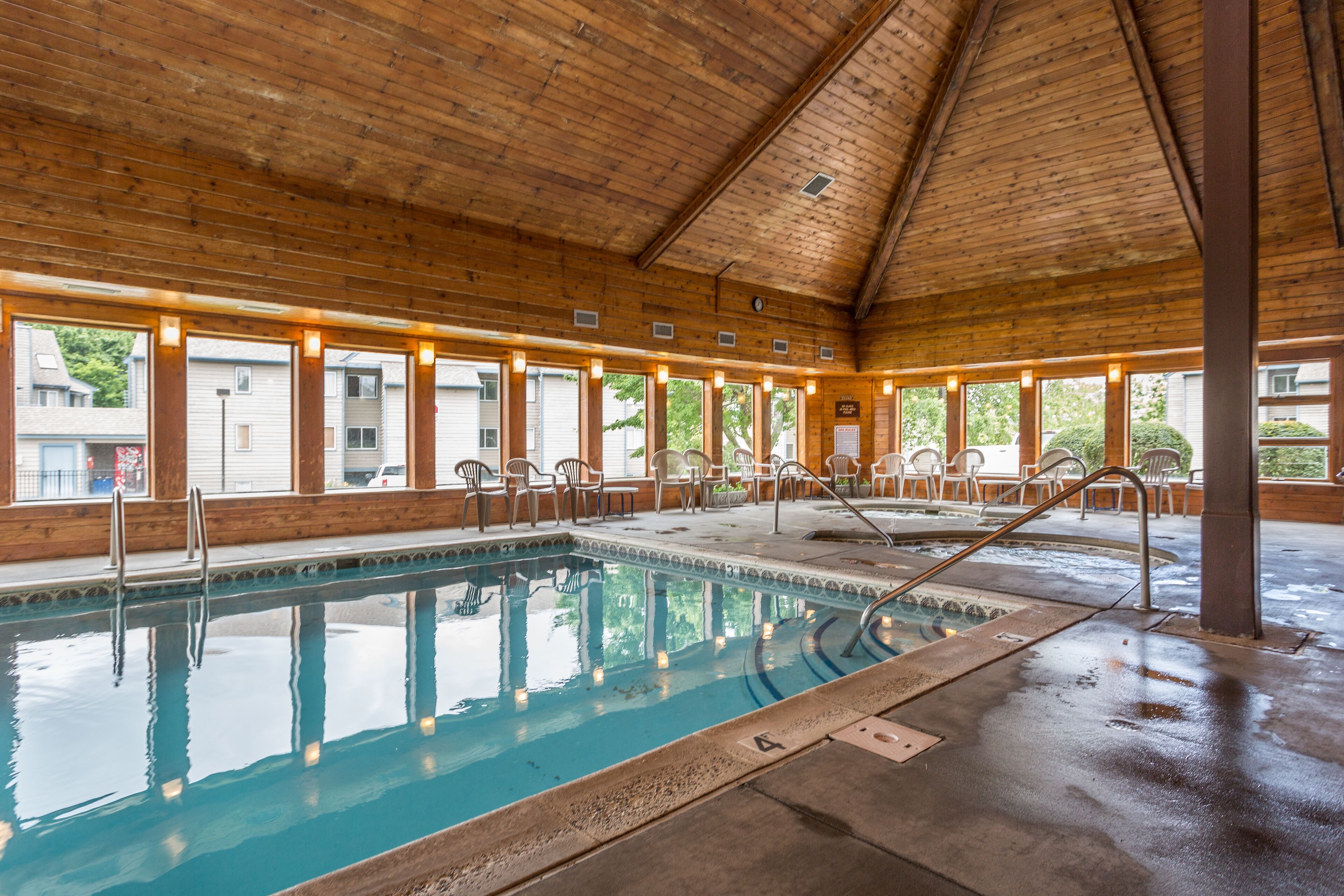 Piscine couverte, piscine chauffée