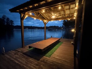 Property grounds - Private Lakeside, private Dock, Outddor Kitchen Fire Pit & More (Chappells)