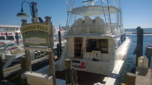 Marina - Oceanfront Escape with Stunning Views + Pet Friendly + Private Balcony (Fort Walton Beach)