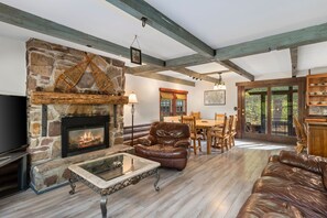 Smart TV, fireplace, table football, ping pong