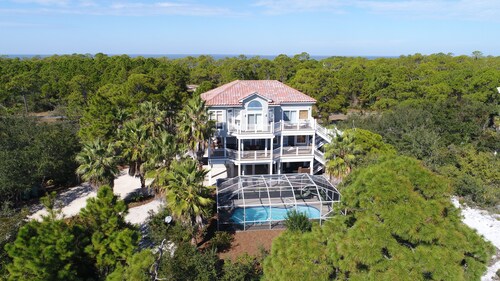 3 Min BeachPath,Lrg Pvt Pool BeachEquipmnt Dog Friendly, 2 Weeks Open in July