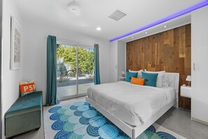 4 bedrooms, desk, iron/ironing board, travel crib