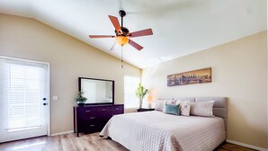 Unclassified image, 4 of 38, button - 3BR w pool, putting green, fire pit (Gilbert)