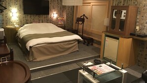 Standard Double Room, 1 Queen Bed | WiFi (free), bed sheets - Hotel AVANCER Osaka Temma -Adult Only (Osaka)