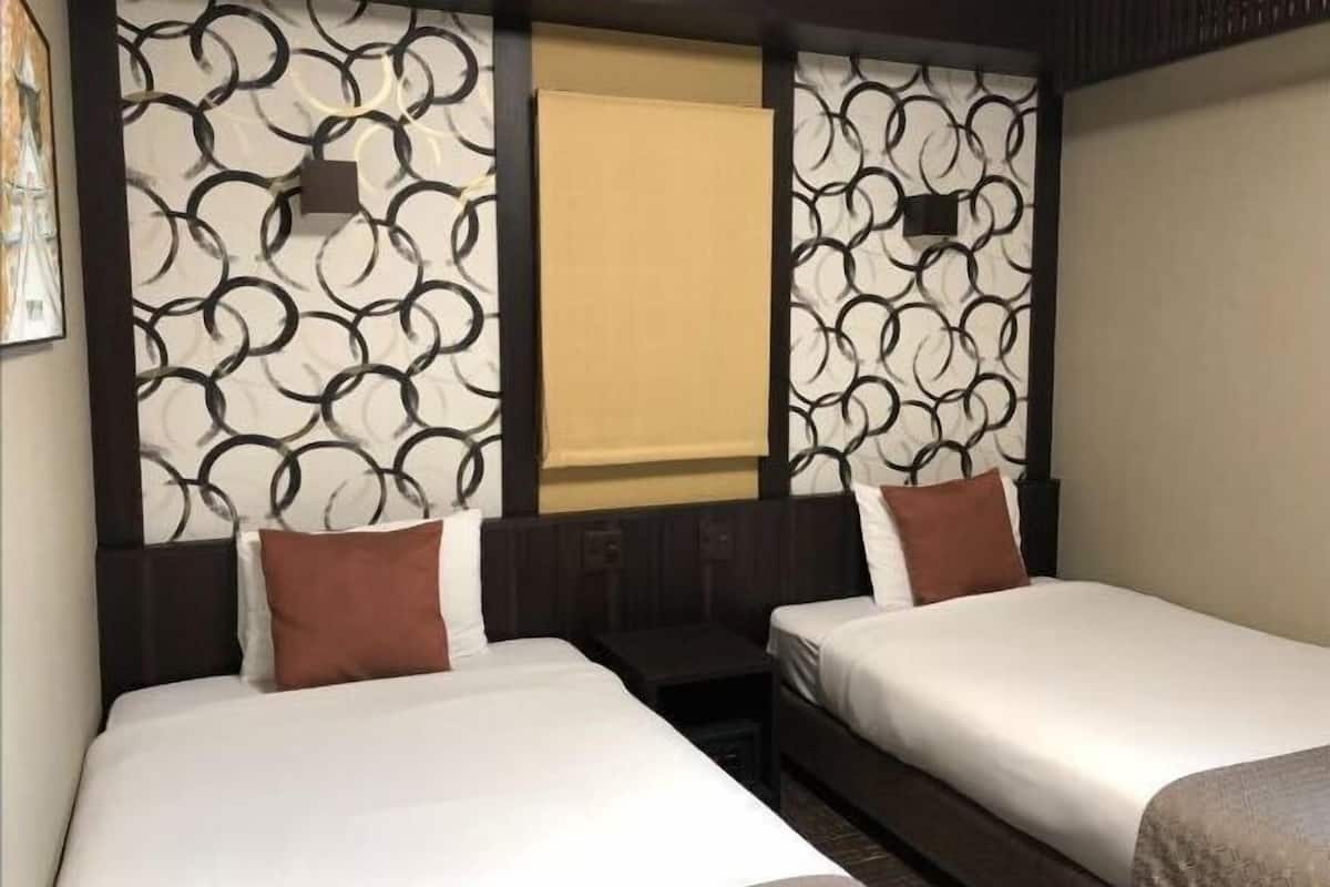 1 bedroom, in-room safe, desk, free WiFi