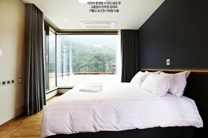 Penthouse | Free WiFi