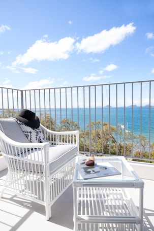Classic Double Room, Ocean View | Balcony