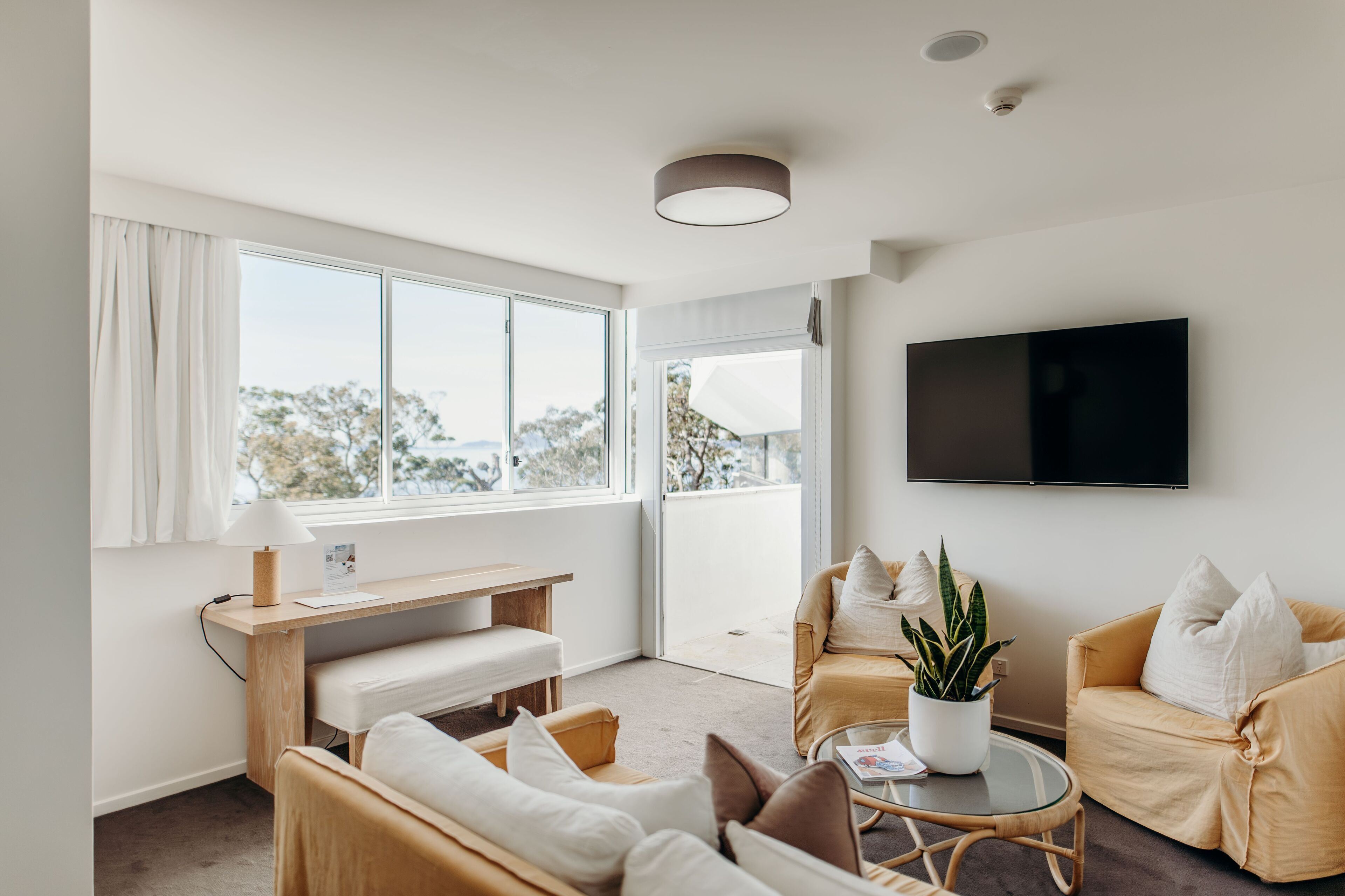 classic studio, partial ocean view | 1 bedroom, desk, laptop workspace, free wifi