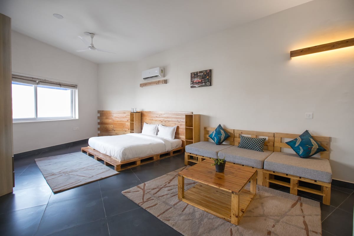 Suite ejecutiva | Minibar, escritorio, tabla de planchar con plancha y wifi gratis