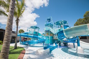 Water park - Big4 Sandstone Point Holiday Resort (Sandstone Point)