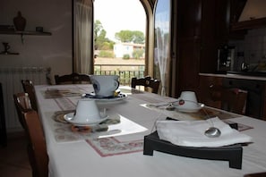 Desayuno buffet incluido todos los días