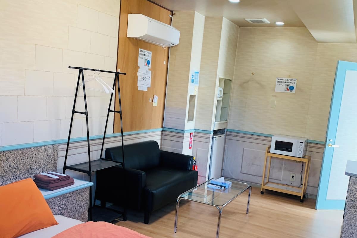 Economy Double Room | Free WiFi, bed sheets