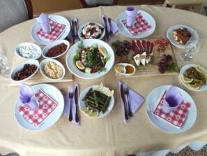 Petit-déjeuner continental compris tous les jours