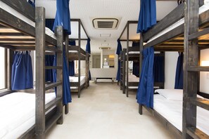 Apartment house | Desk, free WiFi - TRIBE HOTEL 7F (Osaka)