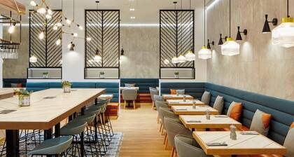 Courtyard by Marriott Luton Airport