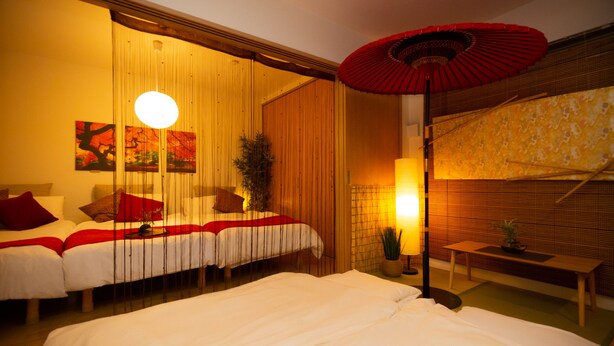Unclassified image, 1 of 103, button - Nana iro house in Osaka (Osaka)