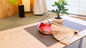 Unclassified image, 4 of 103, button - Nana iro house in Osaka (Osaka)