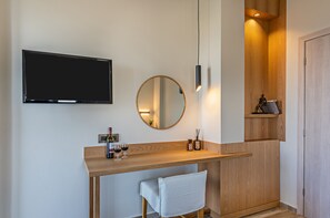 Värdeförvaringsskåp på rummet, strykjärn/strykbräda och gratis wi-fi