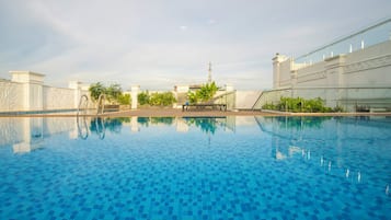 Piscina externa