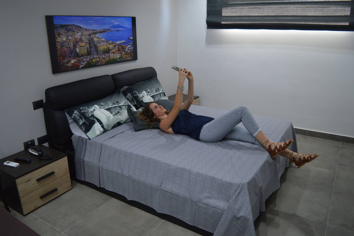 Apartment, 2 Bedrooms | Room amenity