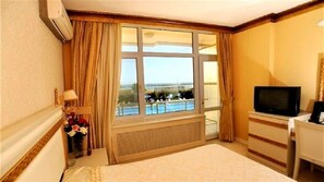 37-inch LCD TV with cable channels, TV