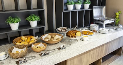 Holiday Inn Express Farroupilha by IHG