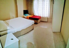 Apartment, 2 Bedrooms | 2 bedrooms, iron/ironing board, free WiFi