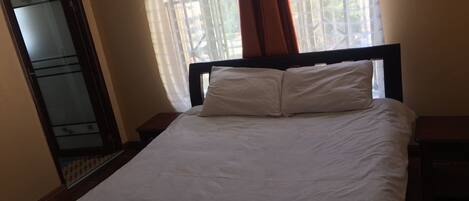 Leilighet, 3 soverom | 3 soverom, strykejern/-brett og wi-fi (inkludert)