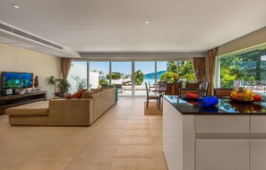 Interior - Serenity Grand Seaview Suite (Rawai)