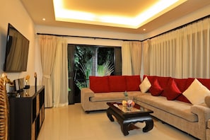 Villa | Living area | 30-inch flat-screen TV with cable channels, TV, DVD player - Villa Emauha (Rawai)