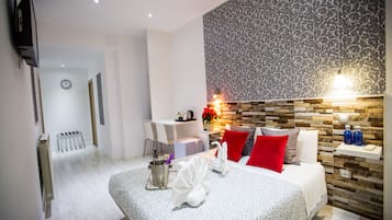 Classic Double Room, Balcony