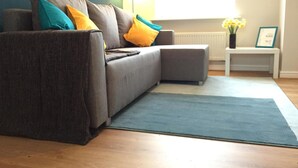 Living room - Nantwich Apartments (Nantwich)