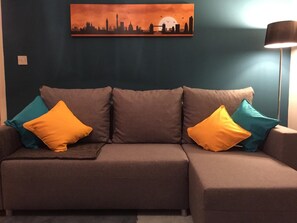 Flat-screen TV - Nantwich Apartments (Nantwich)