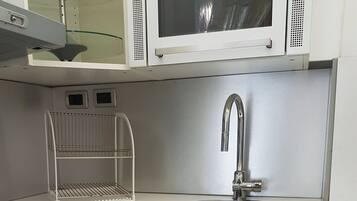 Apartment, 1 Schlafzimmer | Eigene KĂŒche | KĂŒhlschrank, Ofen, Herdplatte, GeschirrspĂŒler