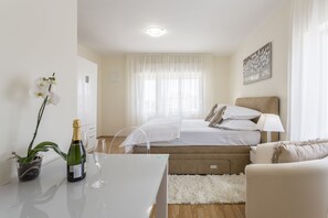 Studio, 1 Bedroom, Tower