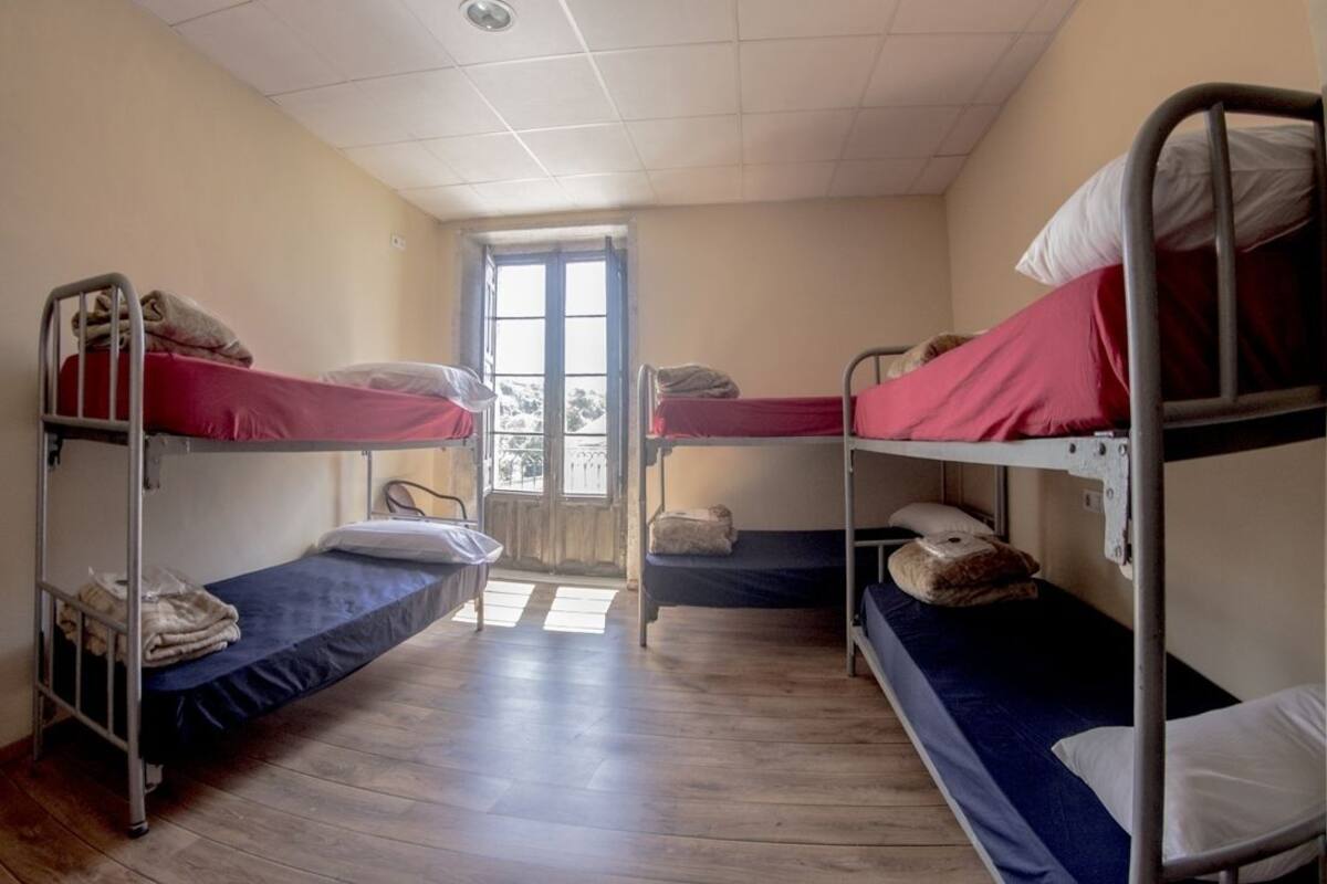 Shared Dormitory, Mixed Dorm (1 bed in a 10-Bed Dormitory Room)